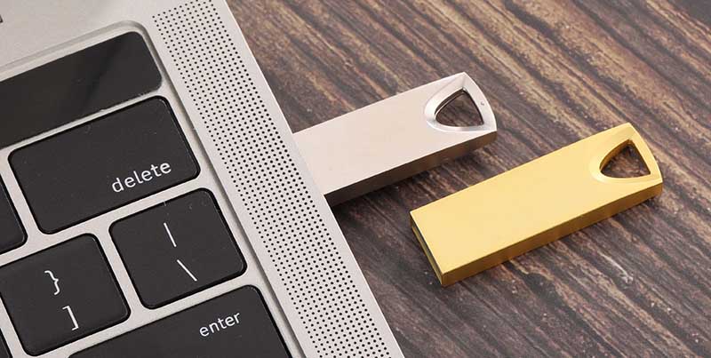 triangle usb thumb drive